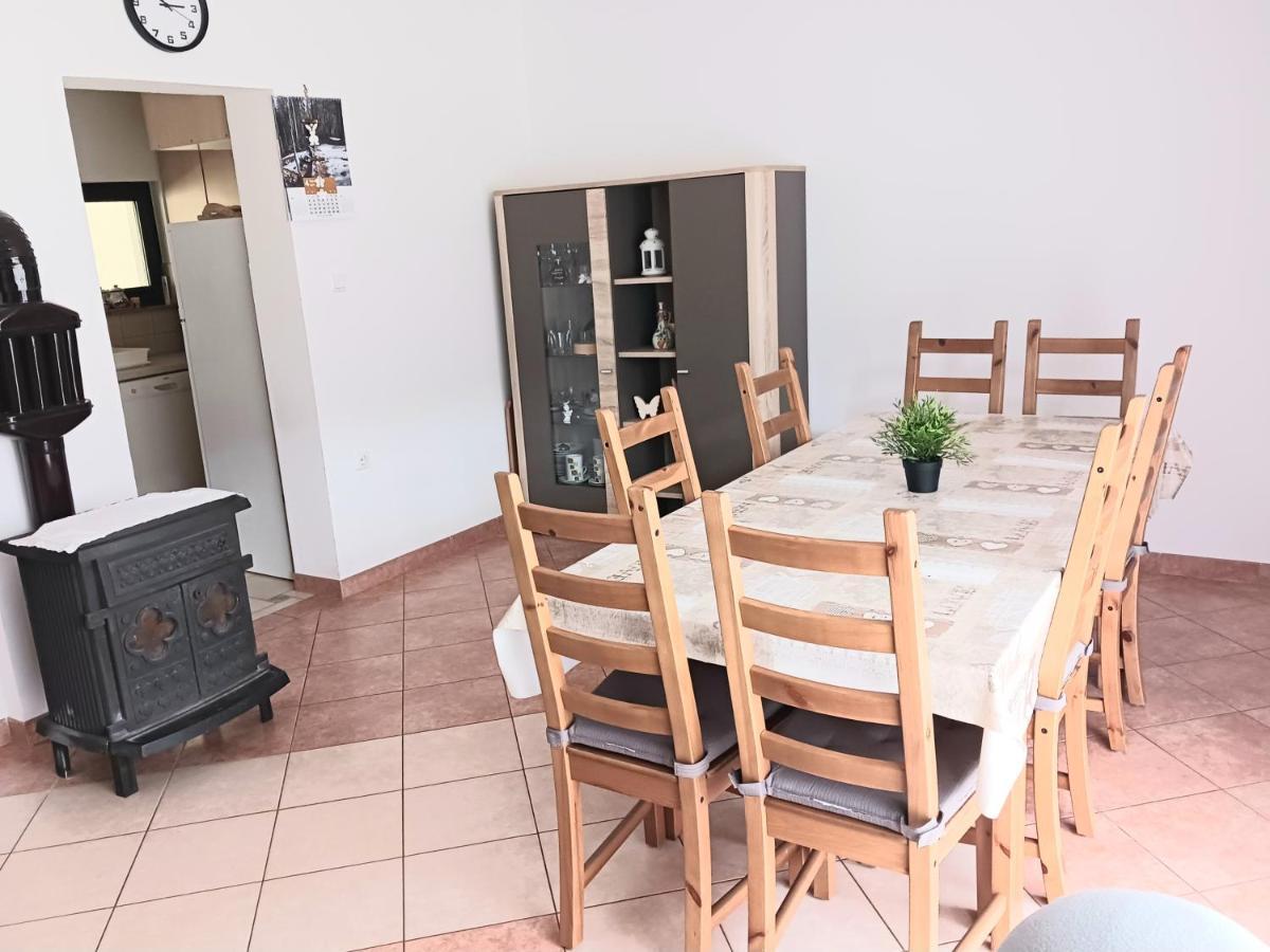 M & J Villa Krasno Polje Exteriör bild