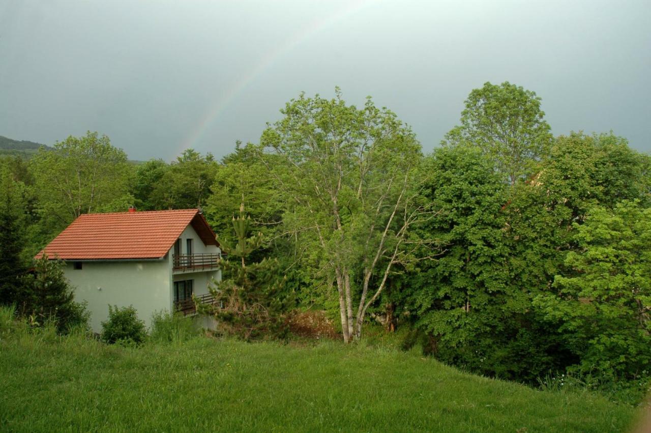 M & J Villa Krasno Polje Exteriör bild